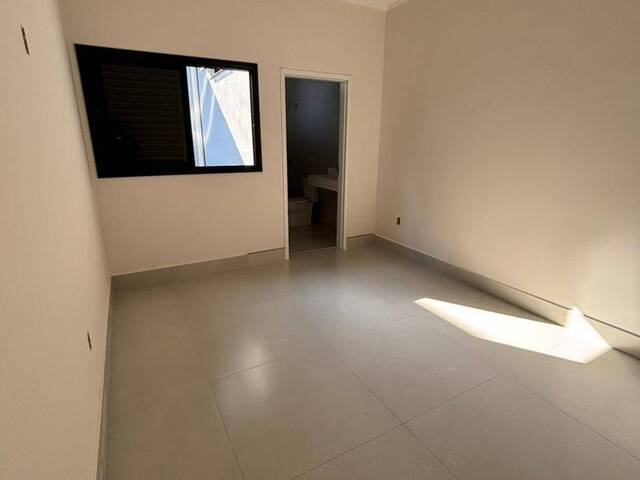 #932 - Casa para Venda em Limeira - SP - 3