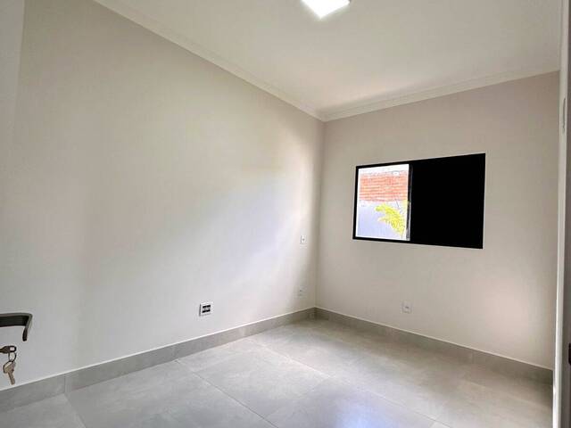 #1003 - Casa para Venda em Limeira - SP - 2