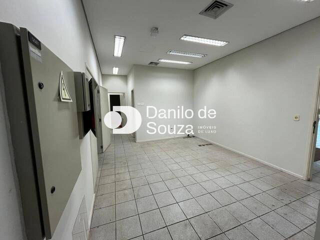 Salão Comercial para Locação em Limeira - 4