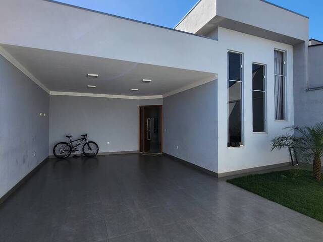 #1061 - Casa para Venda em Limeira - SP - 1