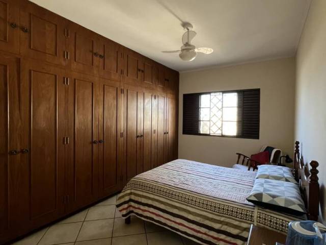 #1257 - Casa para Venda em Limeira - SP