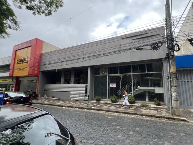 #1270 - Salão Comercial para Venda em Araras - SP