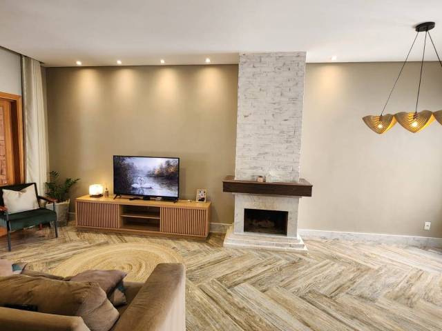 #1300 - Casa para Venda em Limeira - SP