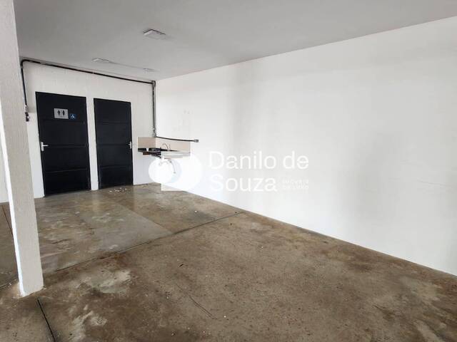 Salão Comercial para Locação em Limeira - 5