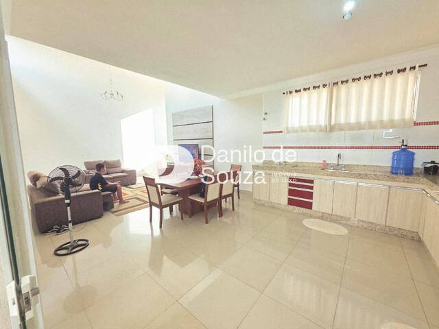 #1469 - Casa em condomínio para Venda em Limeira - SP - 2