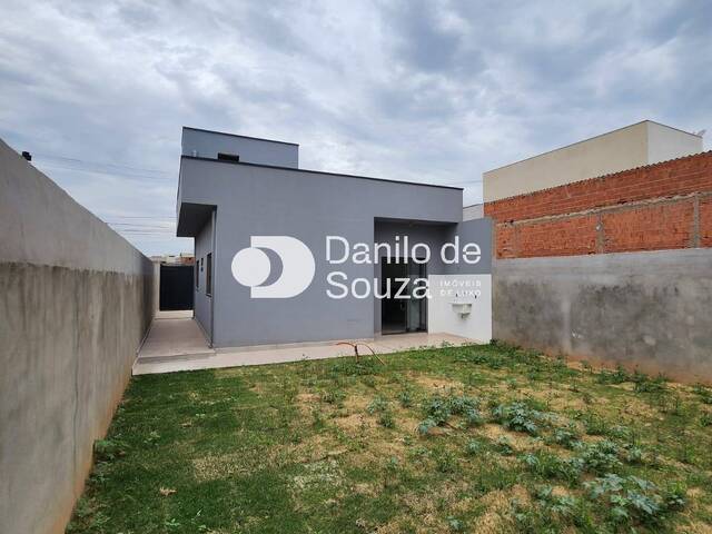 #1627 - Casa para Venda em Limeira - SP - 2